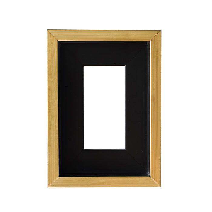 Bedford Floating Frame