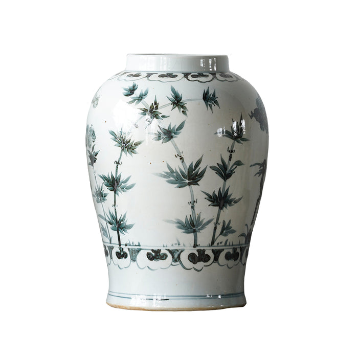 Jingdezhen Hand-Painted Vase With Bamboo