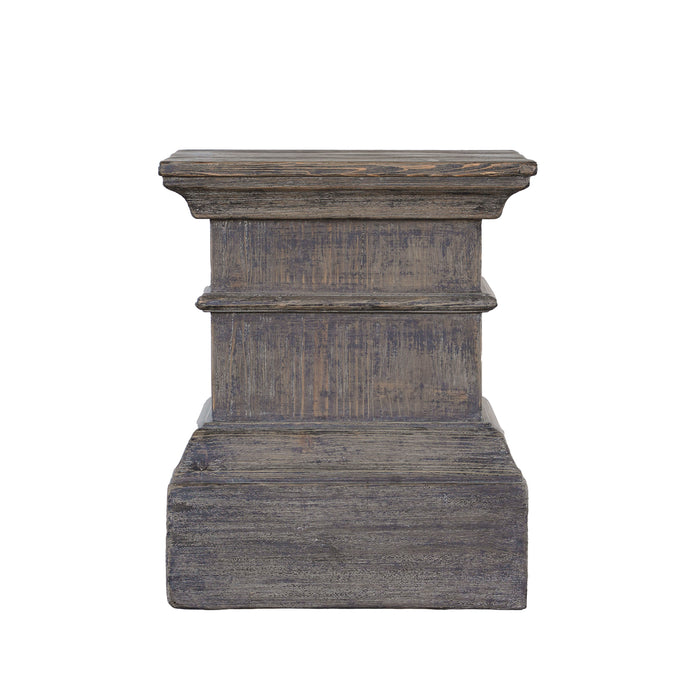 Country House Plinth