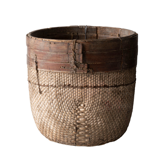 Villagers Willow Basket