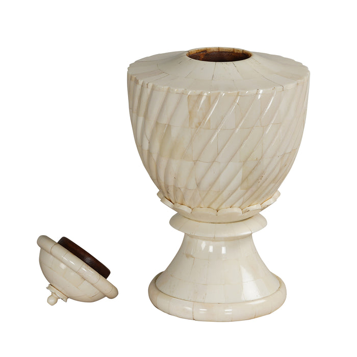 Theodora Vessel in Bone