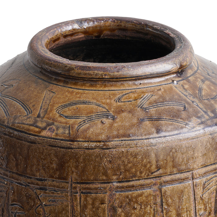 Makou Jar, Tall