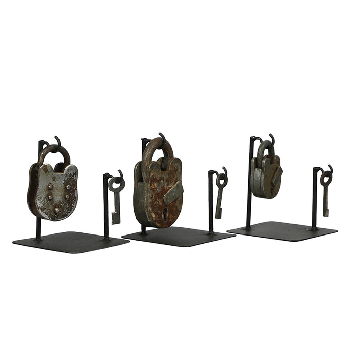 Vintage Lock & Keys on Stand S/3