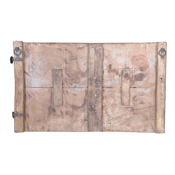 Bleached Concrete Mold