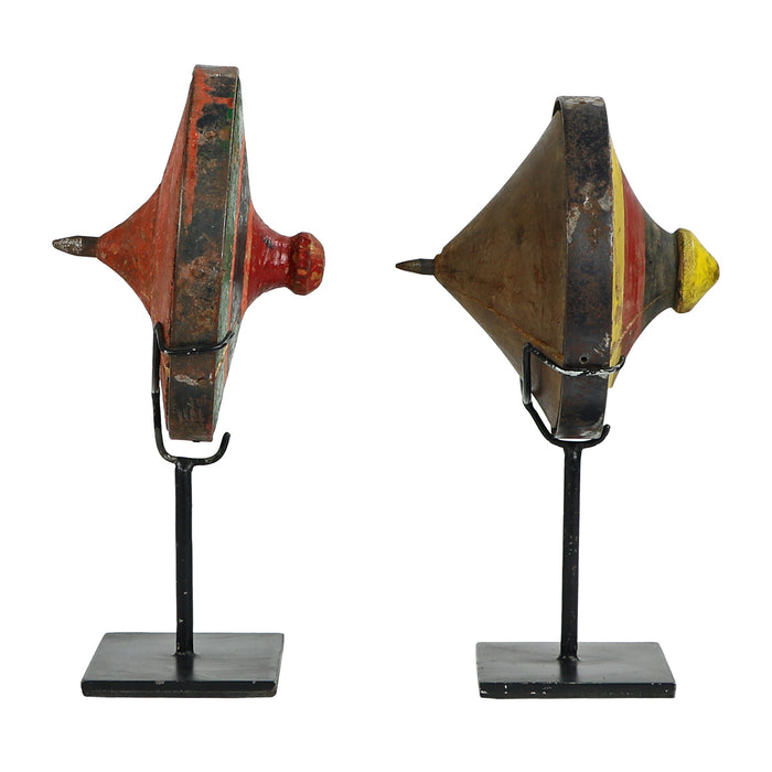 Indonesian Top on Stand